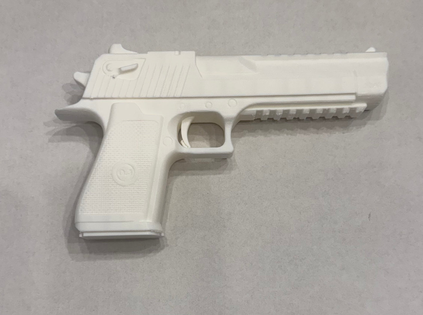 White Dessert Eagle- White